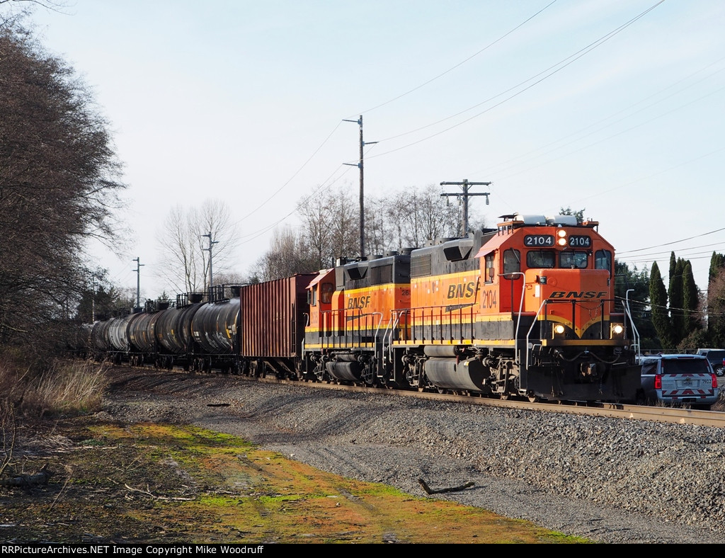 BNSF 2104